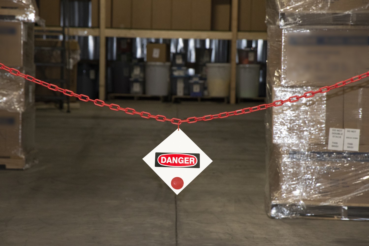 Danger Sign & Ring Carabiner Kit with Plastic Chain